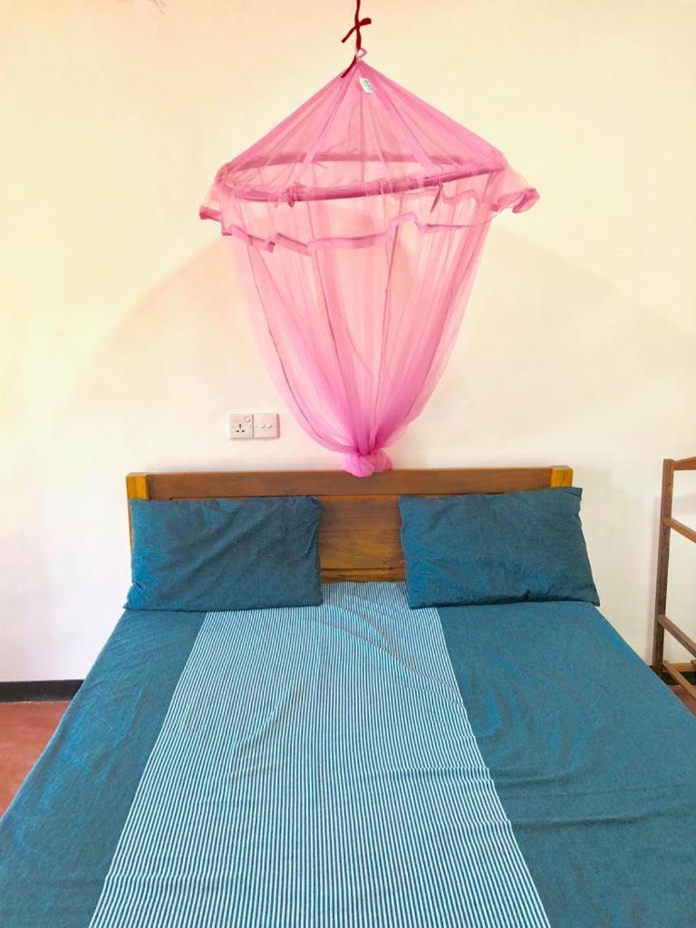 Sai Seashell Rest Inn Nilaveli Тринкомалі Екстер'єр фото